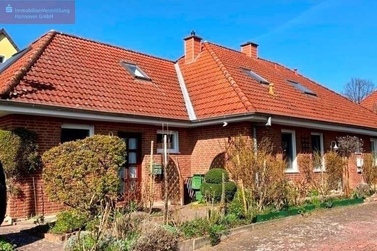 Etagenwohnung Sarstedt - 3 Zimmer, 82 m&sup2;, 165.000&euro; | Angebot:25364149