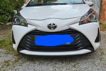 Toyota Yaris 52.000 km 10.500 &euro; NORDSTEMMEN 31171