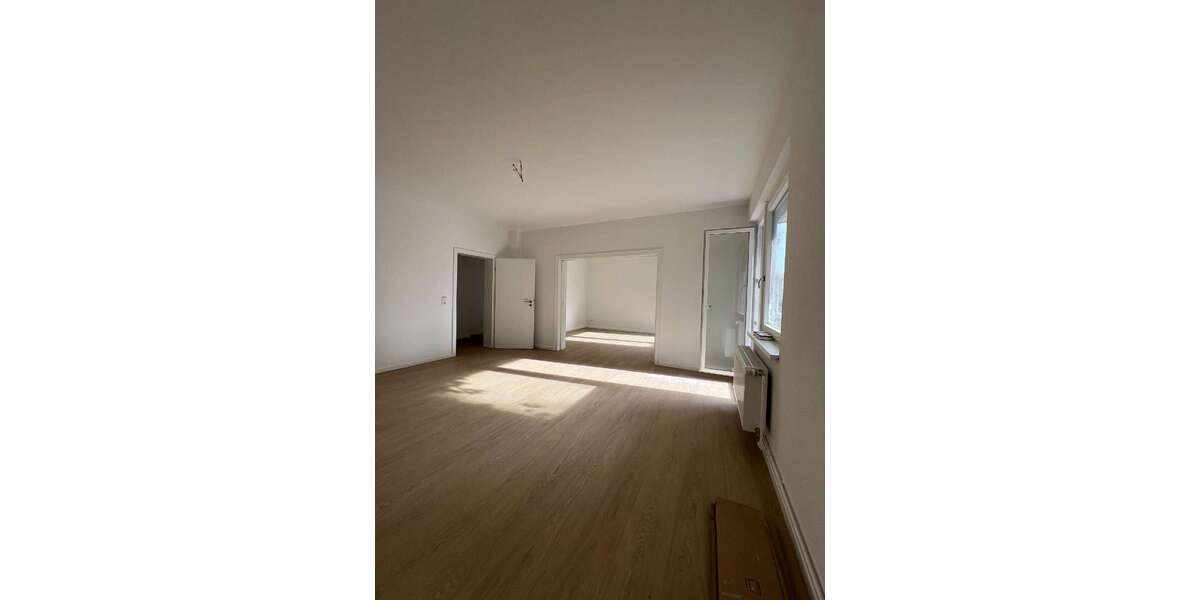 Etagenwohnung Hannover Bult - 3 Zimmer, 74 m&sup2;, 900&euro; | Angebot:27651022