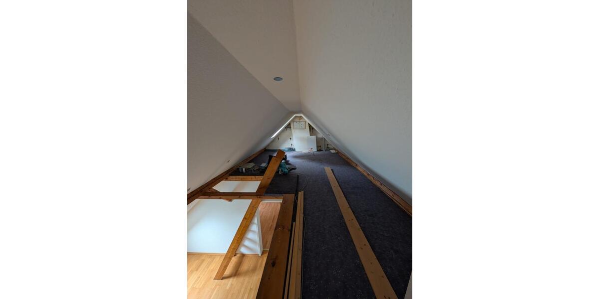 Dachgeschoßwohnung Hannover Ricklingen - 3.5 Zimmer, 55 m&sup2;, 170.000&euro; | Angebot:26931667