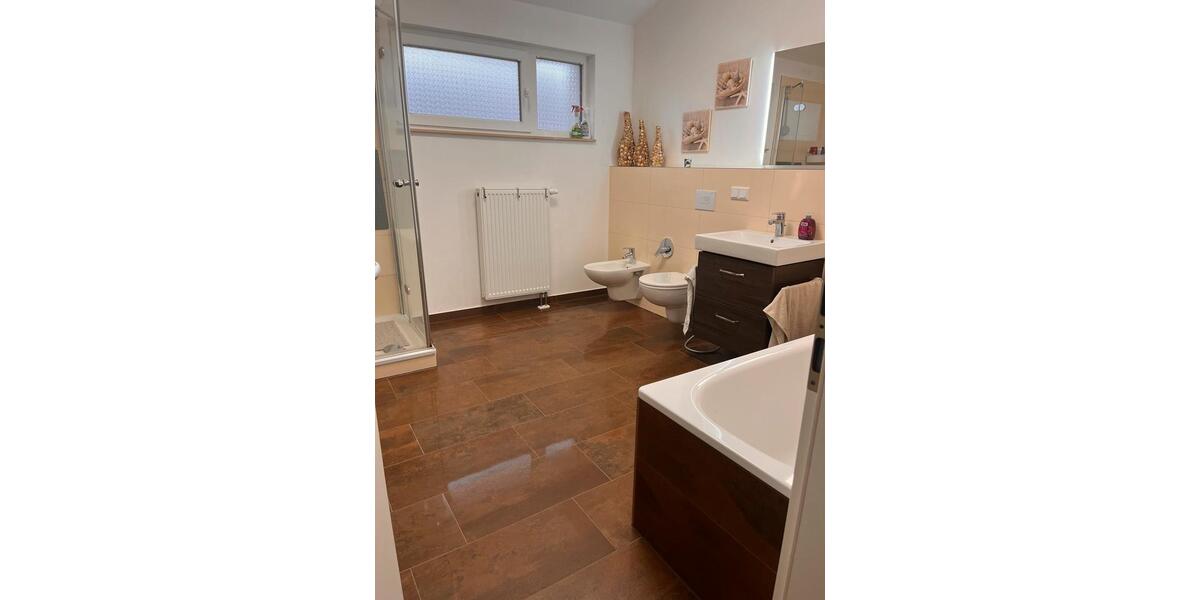 Reihenhaus Hannover Bothfeld-Vahrenheide - 5.5 Zimmer, 135 m&sup2;, 550.000&euro; | Angebot:26165713