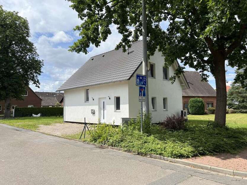 Haus zum Kaufen in Wunstorf Klein Heidorn 390.000 € 110 m²