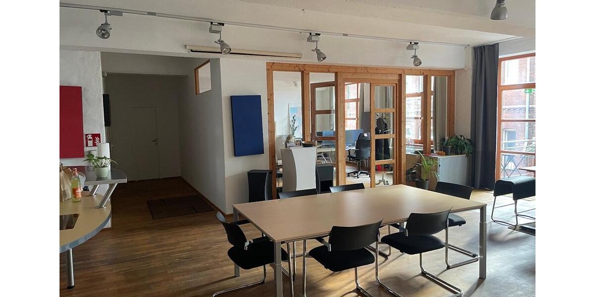 Büro , Atelier mit Wohnung 136 qm, Bad zimmer