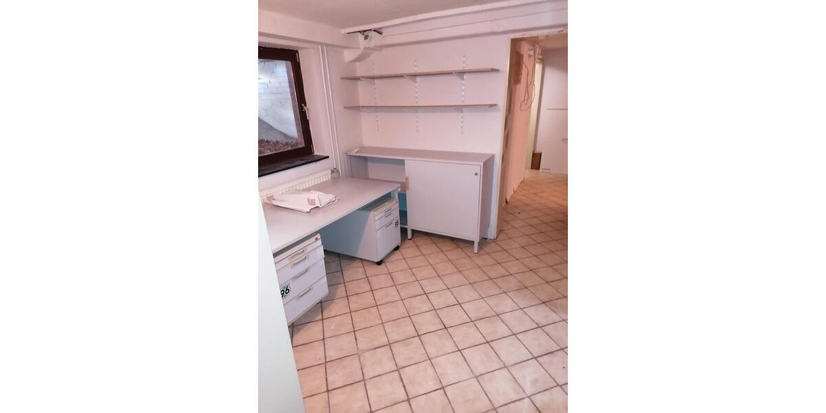 Etagenwohnung Burgdorf - 4 Zimmer, 100 m&sup2;, 800&euro; | Angebot:26507153