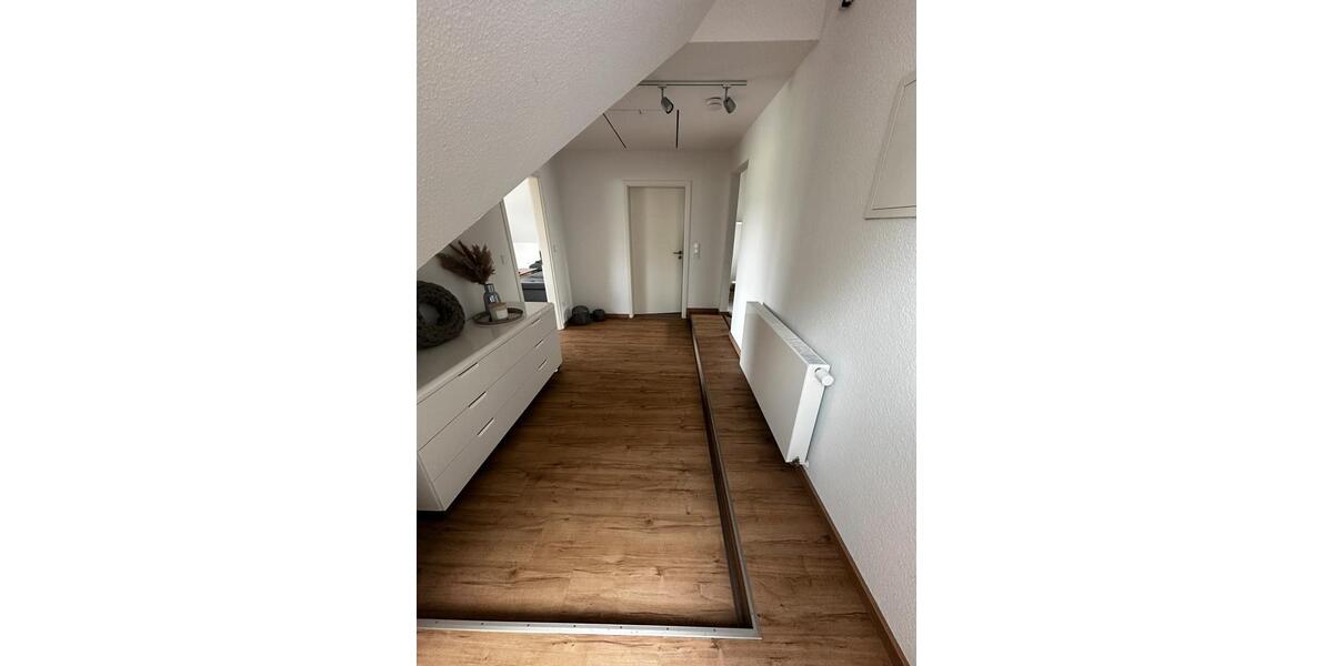 Etagenwohnung Neustadt am Rübenberge - 4 Zimmer, 141 m&sup2;, 1.550&euro; | Angebot:26395967