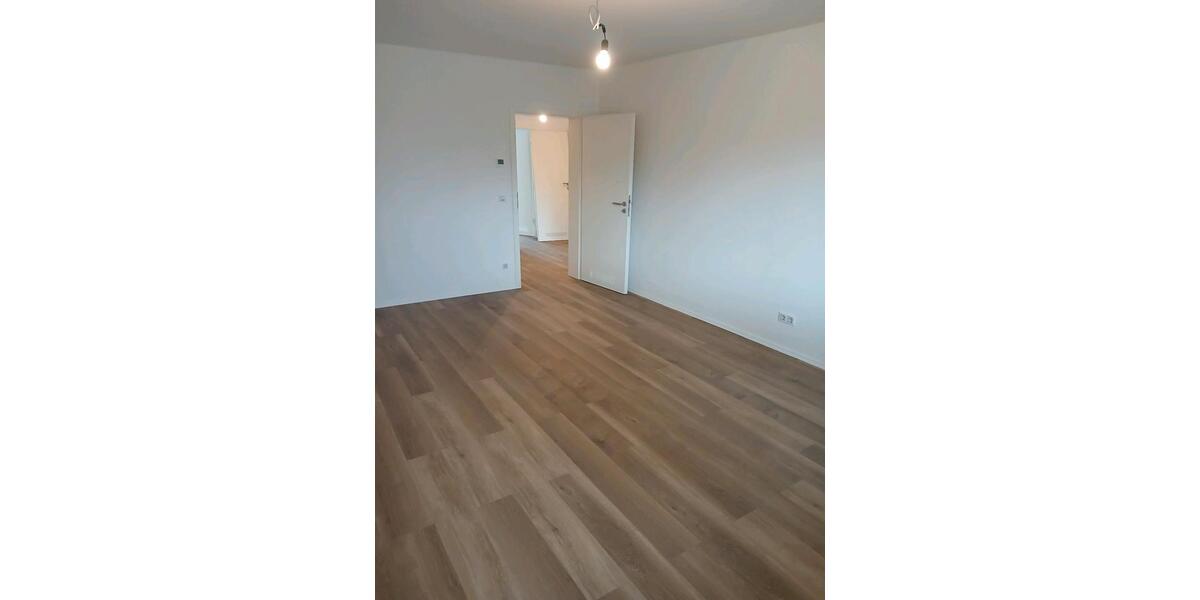 Hochparterre Garbsen Berenbostel - 3 Zimmer, 81 m&sup2;, 940&euro; | Angebot:25515079