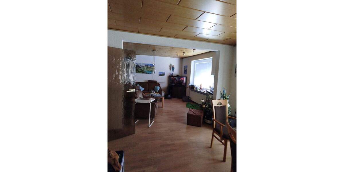 Einfamilienhaus Springe Gestorf - 8 Zimmer, 180 m&sup2;, 430.000&euro; | Angebot:25479032