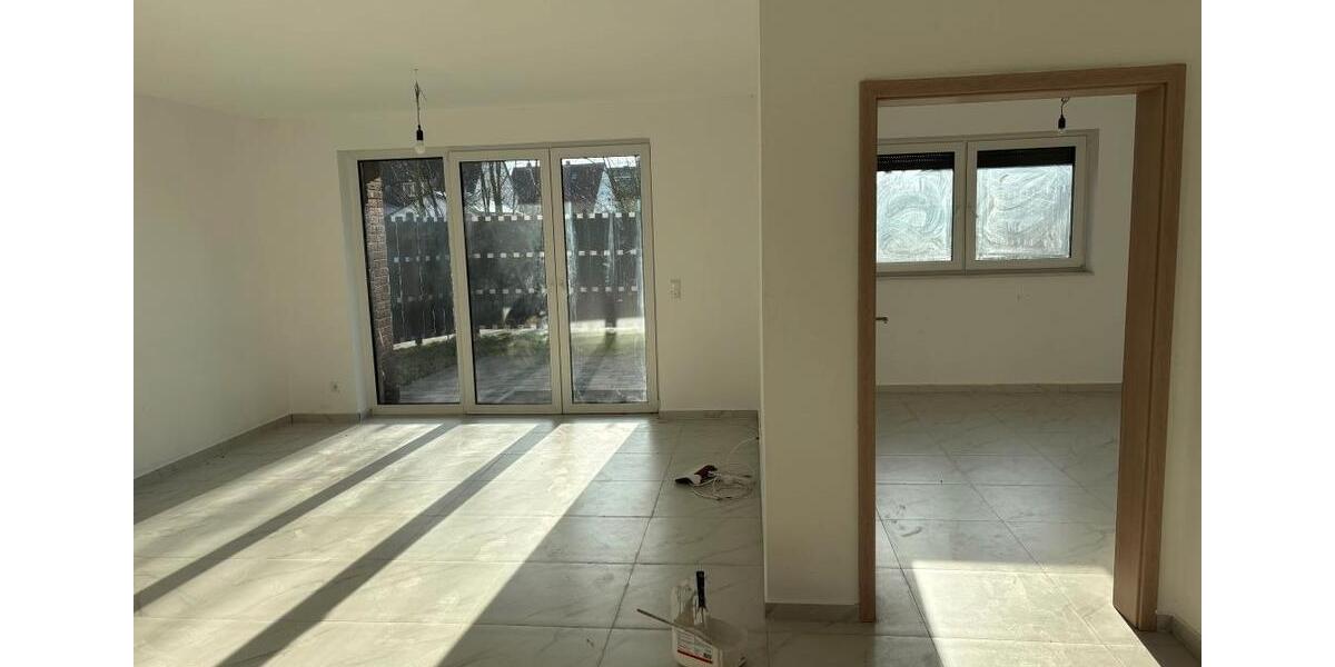 Erdgeschoßwohnung Neustadt am Rübenberge - 3 Zimmer, 105 m&sup2;, 1.260&euro; | Angebot:24941649