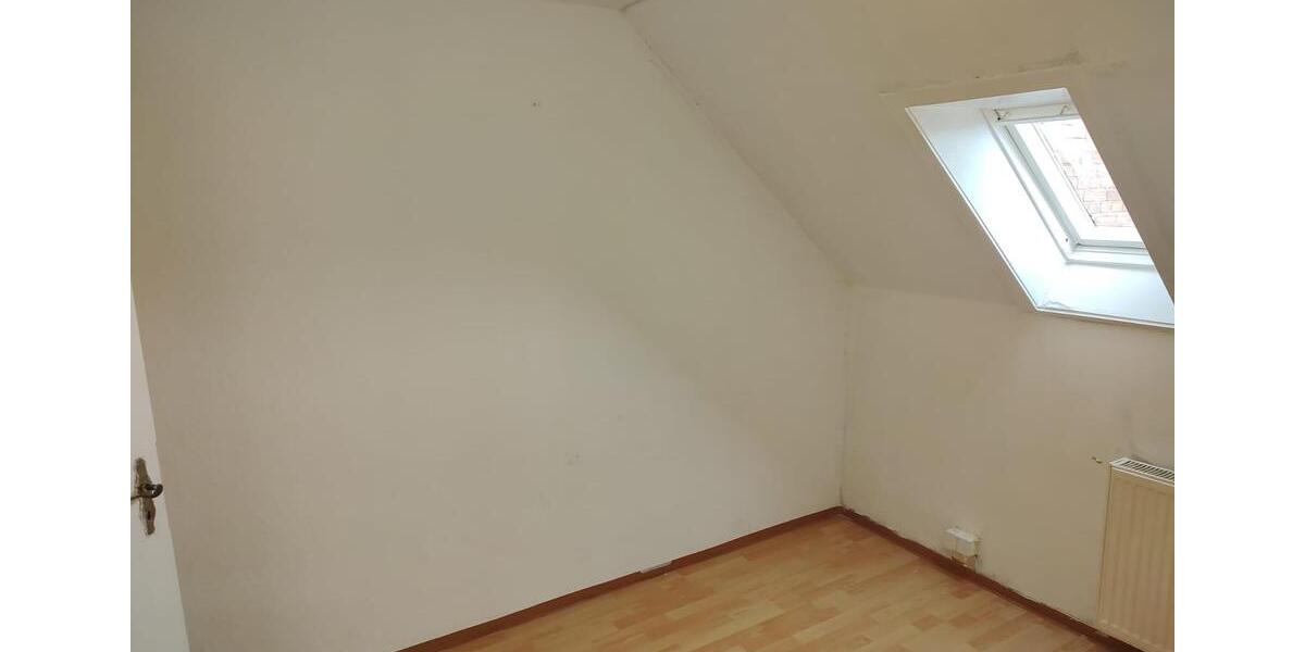 Dachgeschoßwohnung Barsinghausen - 5 Zimmer, 115 m&sup2;, 245.000&euro; | Angebot:24560900
