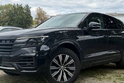 VW Touareg 100.000 km 33.890 &euro; Hildesheim 31135