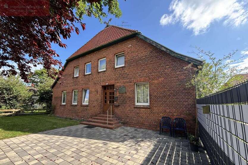 Haus zum Kaufen in Wunstorf 249.000 € 173.47 m²