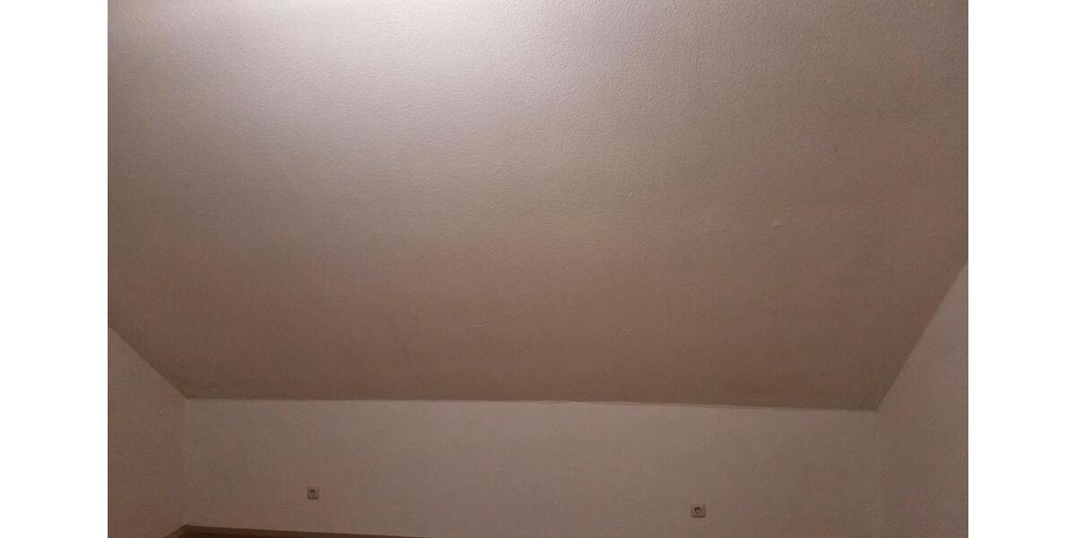 Dachgeschoßwohnung Sarstedt - 3 Zimmer, 40 m&sup2;, 490&euro; | Angebot:26241975