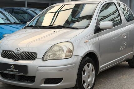 Toyota Yaris 155.000 km 2.490 &euro; Hannover 30519