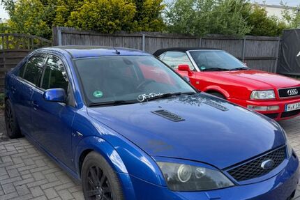 Ford Mondeo 195.592 km 4.800 &euro; Garbsen 30823