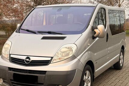 Opel Vivaro 258.862 km 8.490 &euro; Neustadt 31535