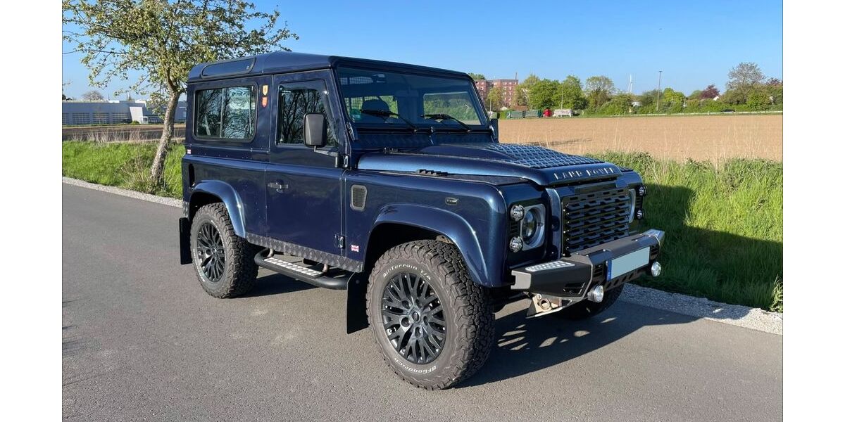 Land Rover Defender 69.900 km 47.900 &euro; Garbsen 30823
