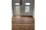 Helle 2-Zimmer-Wohnung mit Einbauküche zimmer