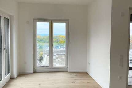 Wohnung Hannover Döhren-Wülfel - 4 Zimmer, 120 m&sup2;, 1.750&euro; | Angebot:23200670