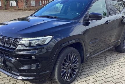 Jeep Compass 47.449 km 24.625 &euro; Harsum 31177