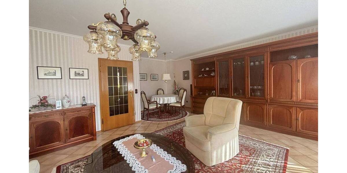 Reihenmittelhaus Garbsen Altgarbsen - 5 Zimmer, 94 m&sup2;, 295.000&euro; | Angebot:26319077