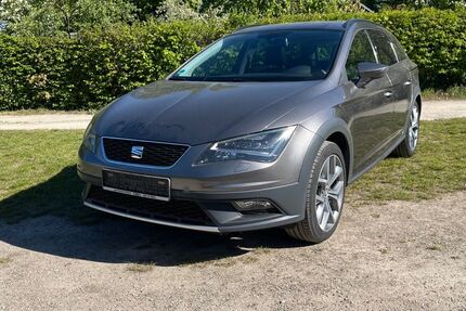 Seat Leon 51.150 km 18.499 &euro; Hannover 30625