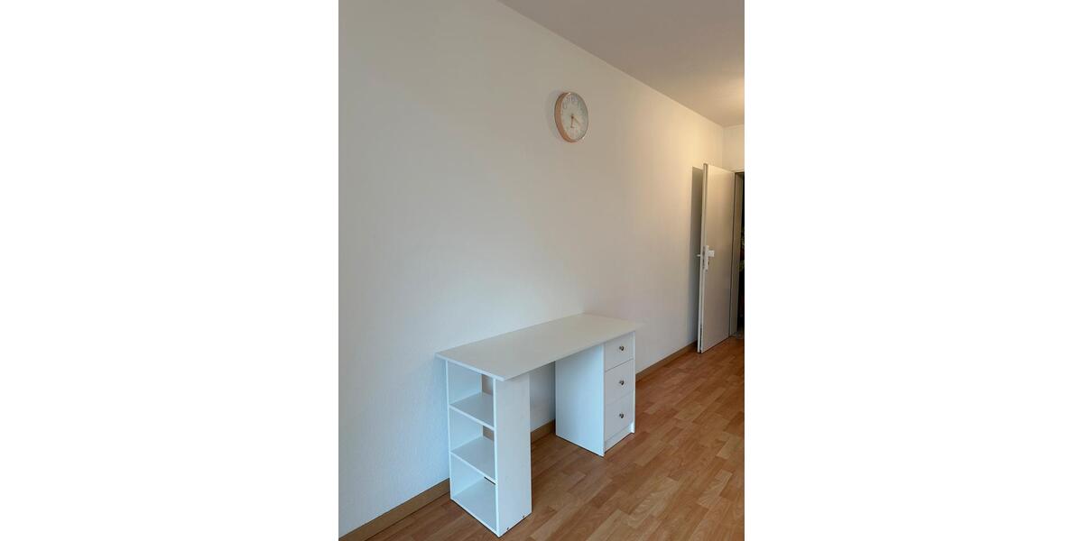 Etagenwohnung Hannover Herrenhausen-Stöcken - 1 Zimmer, 23 m&sup2;, 535&euro; | Angebot:27630934