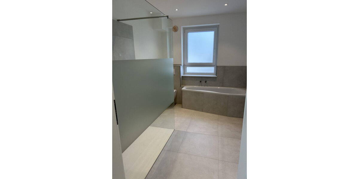 Bungalow Bad Nenndorf - 4 Zimmer, 120 m&sup2;, 425.000&euro; | Angebot:26583864