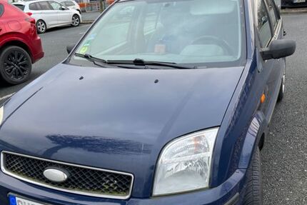 Ford Fusion 183.000 km 1.950 &euro; Hagenburg 31558