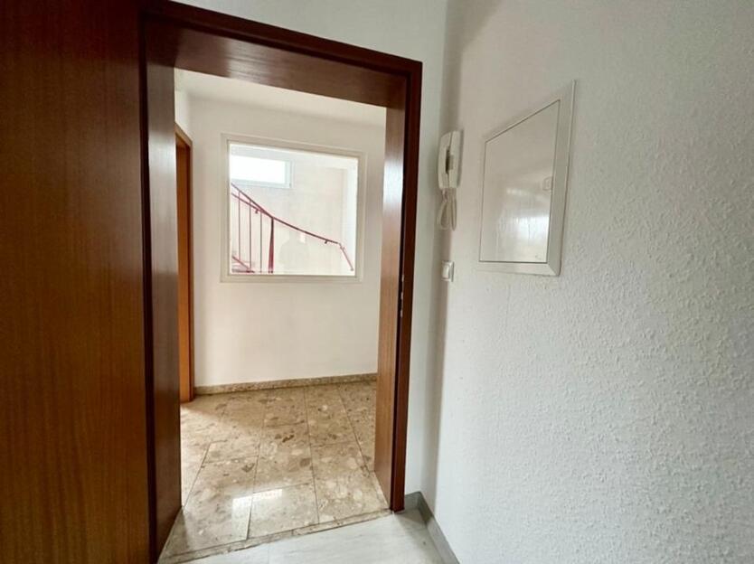 Attraktive SingleWohnung in zentraler Lage mit Balkon