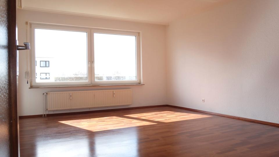 Dachgeschoßwohnung Hannover Bothfeld-Vahrenheide - 3 Zimmer, 71 m&sup2;, 700&euro; | Angebot:26253767
