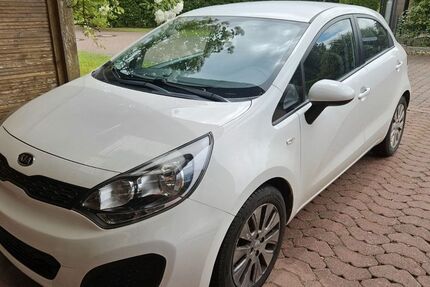 Kia Rio 75.000 km 4.950 &euro; Bad Nenndorf 31542