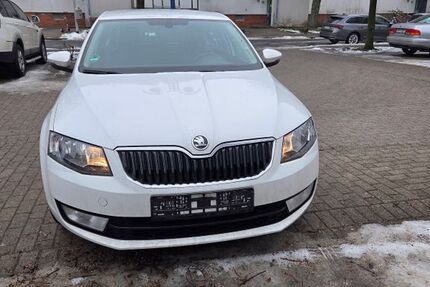 Skoda Octavia 122.781 km 9.400 &euro; Hannover 30657