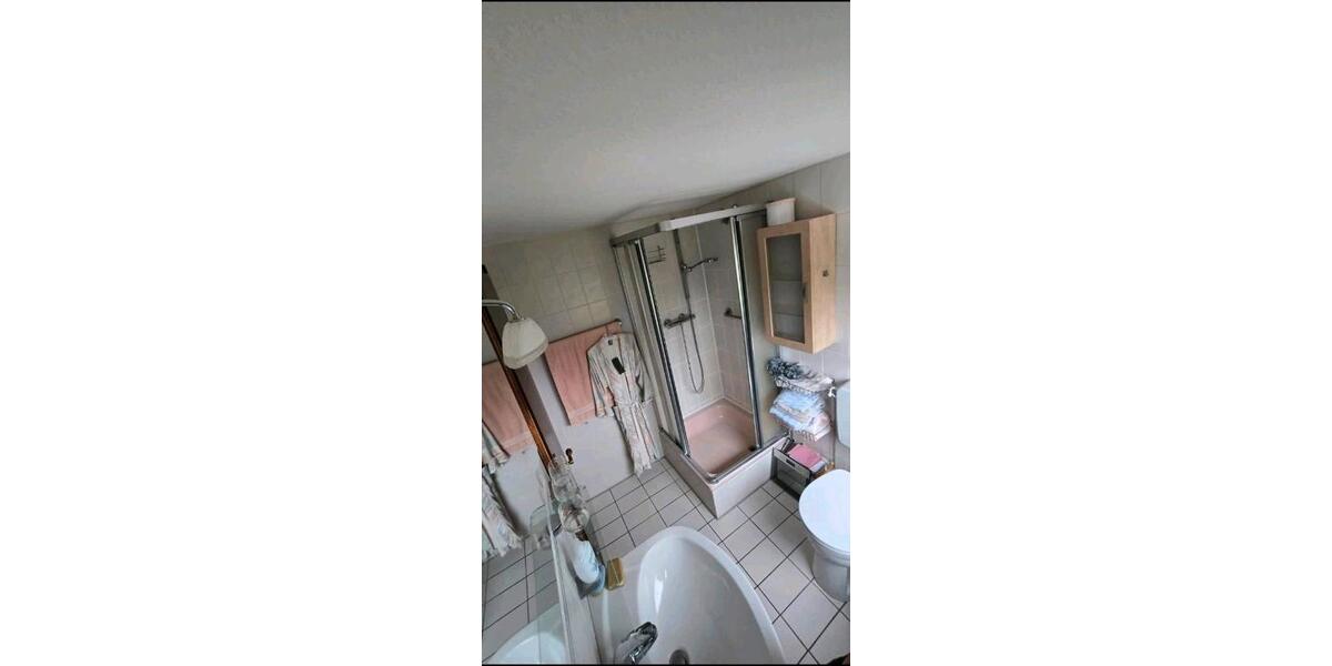 Doppelhaushälfte Langenhagen - 3 Zimmer, 100 m&sup2;, 325.000&euro; | Angebot:26234427