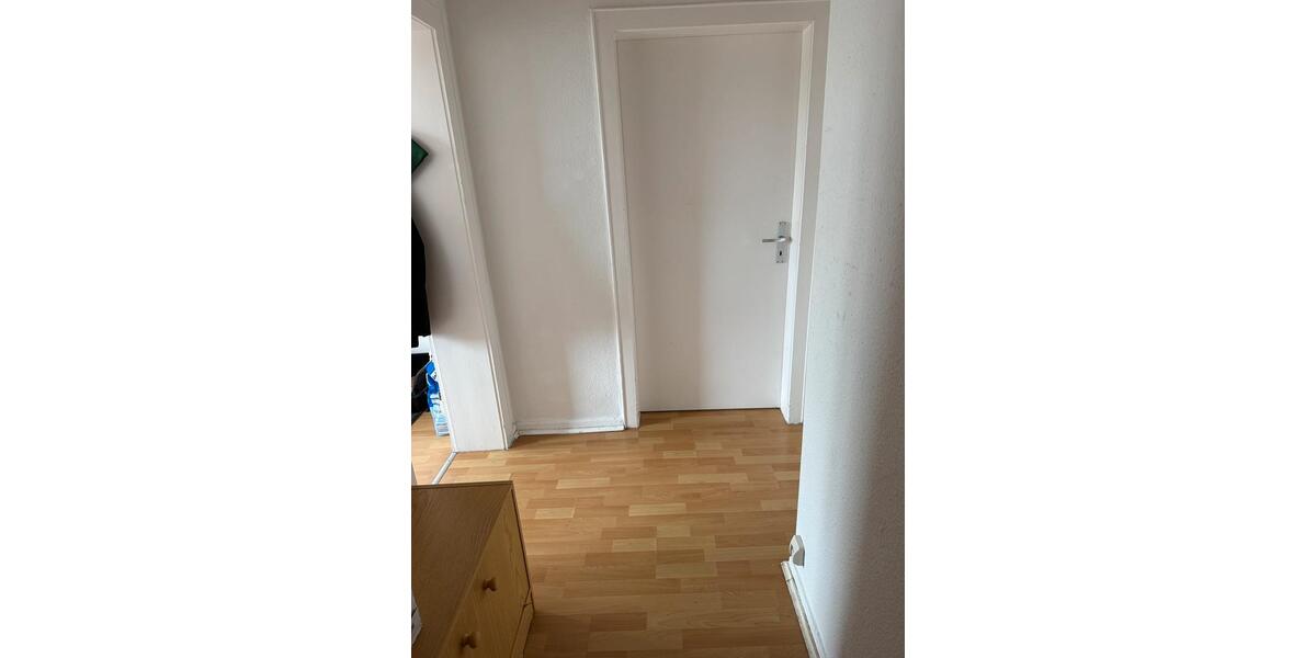 Dachgeschoßwohnung Hildesheim Himmelsthür - 3 Zimmer, 57 m&sup2;, 695&euro; | Angebot:26148375