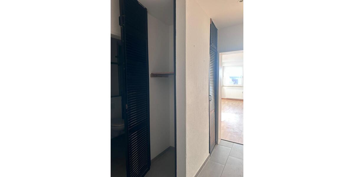 Etagenwohnung Ronnenberg - 2 Zimmer, 50 m&sup2;, 550&euro; | Angebot:26221757
