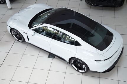 Porsche Taycan 64.500 km 62.990 &euro; Garbsen 30823