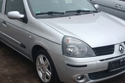 Renault Clio 232.000 km 990 &euro; Garbsen 30826