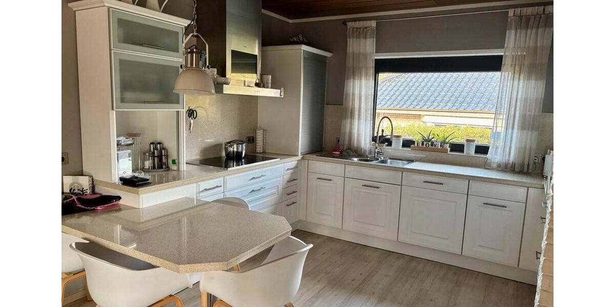 Einfamilienhaus Hannover Buchholz-Kleefeld - 9.5 Zimmer, 370 m&sup2;, 915.000&euro; | Angebot:26345085