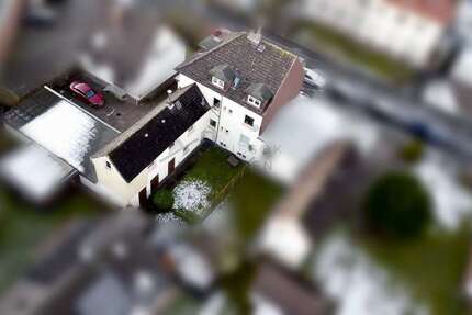 Haus zum Kaufen in Hannover 499.000 € 220 m² 11 zimmer