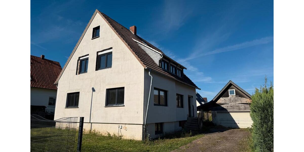 Einfamilienhaus Springe - 7 Zimmer, 140 m&sup2;, 365.000&euro; | Angebot:27120169