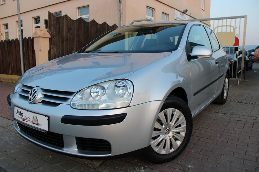 VW Golf 153.000 km 3.990 € Nordstemmen 31171