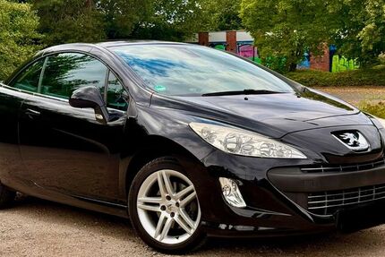 Peugeot 308 135.300 km 3.990 &euro; Langenhagen 30853