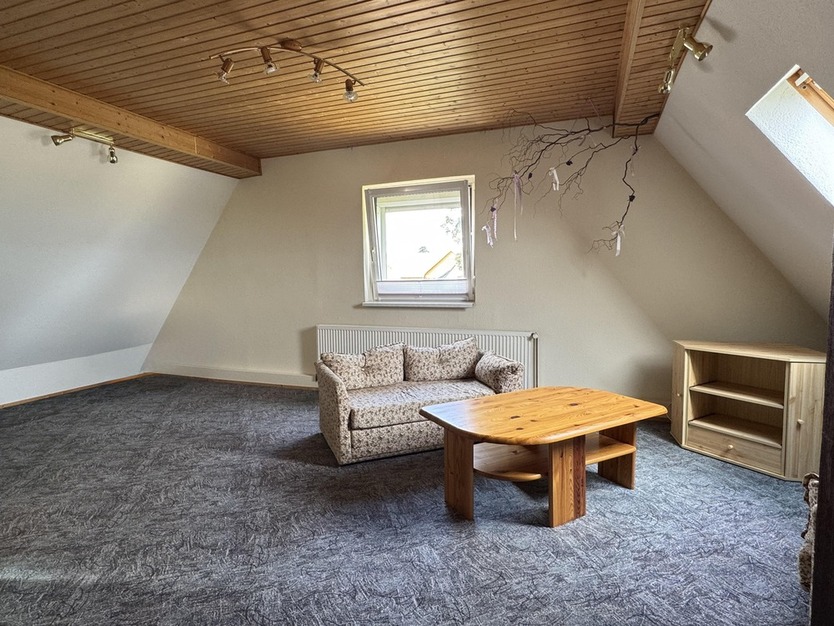 Großzügiges Wohnhaus in ruhiger Lage 8 zimmer