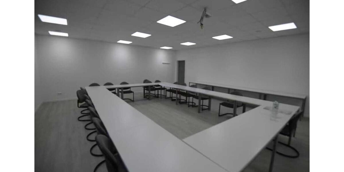 Gewerbeobjekt Laatzen - 3.100&euro; | Angebot:24668126