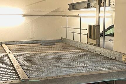 Tiefgaragenplatz .. Hannover Zoo .. Garage zimmer