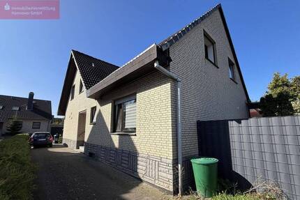 Haus Lehrte Steinwedel - 6 Zimmer, 214 m&sup2;, 498.000&euro; | Angebot:26450954
