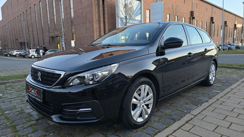 Peugeot 308 132.600 km 8.991 &euro; Hannover 30453