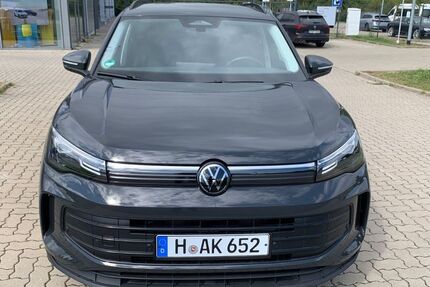 VW Tiguan 4.250 km 32.900 € Hannover 30453