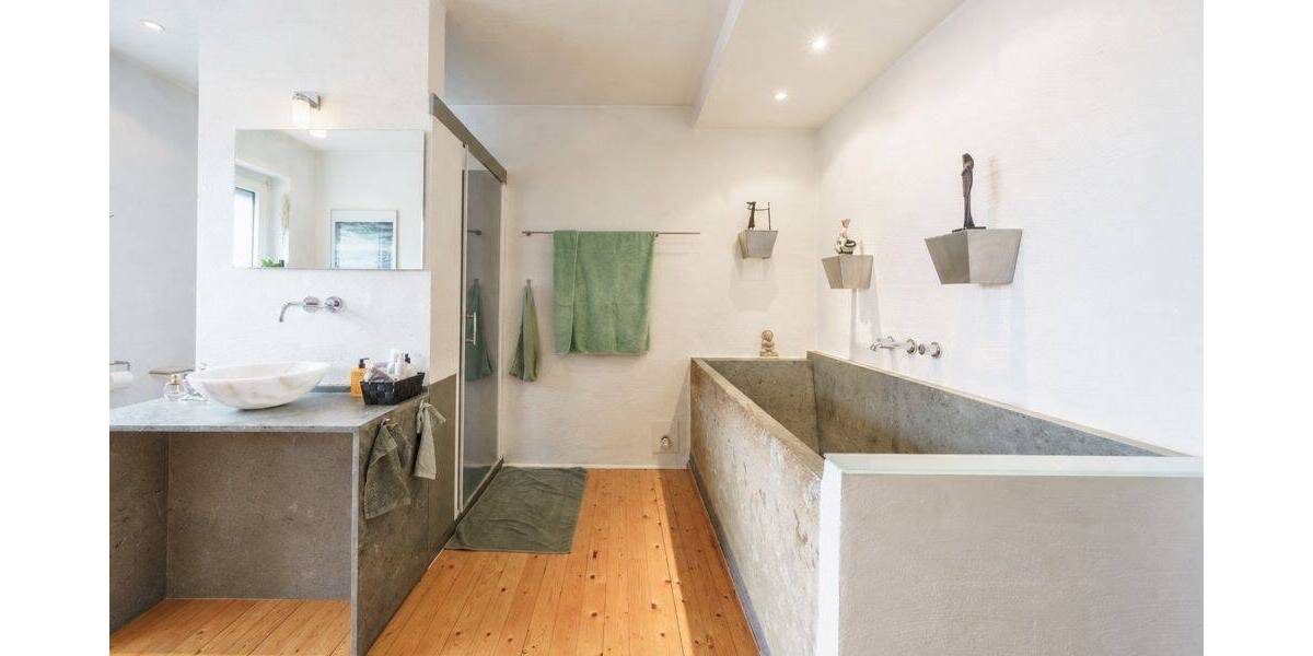 Mehrfamilienhaus, Wohnhaus Hannover / Seelhorst Seelhorst - 8 Zimmer, 297 m&sup2;, 859.000&euro; | Angebot:26879241