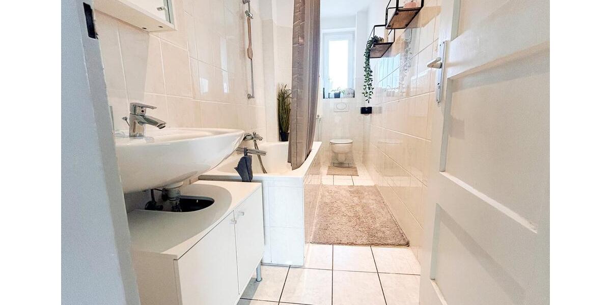 Etagenwohnung Hannover Misburg-Anderten - 4 Zimmer, 98 m&sup2;, 1.129&euro; | Angebot:25400180